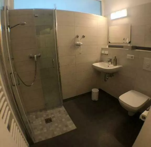 Aamiaismajoitus (B&B) Genesungsort Landhaus Dammert