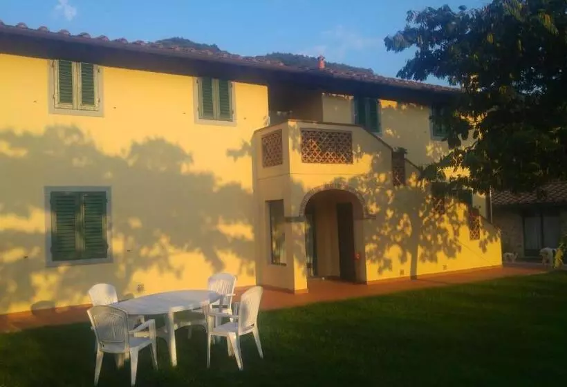 ホテル Agriturismo Francini
