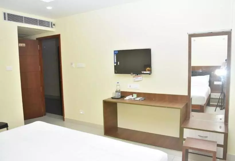 Hotelli Le Arul Park