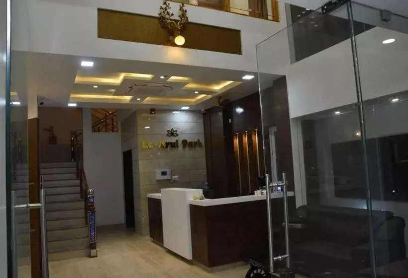 Hotelli Le Arul Park