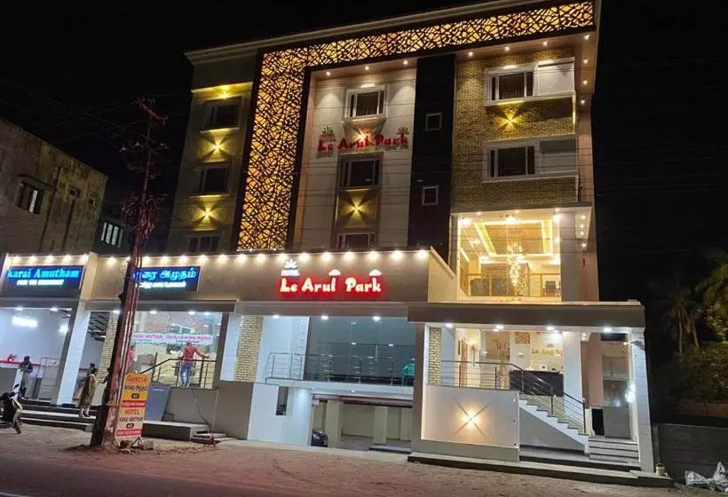 Hotelli Le Arul Park