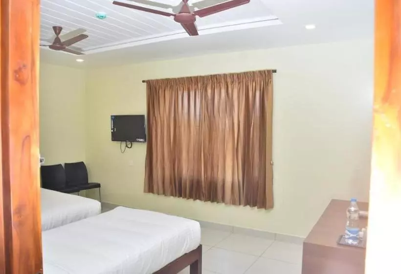 Hotelli Le Arul Park