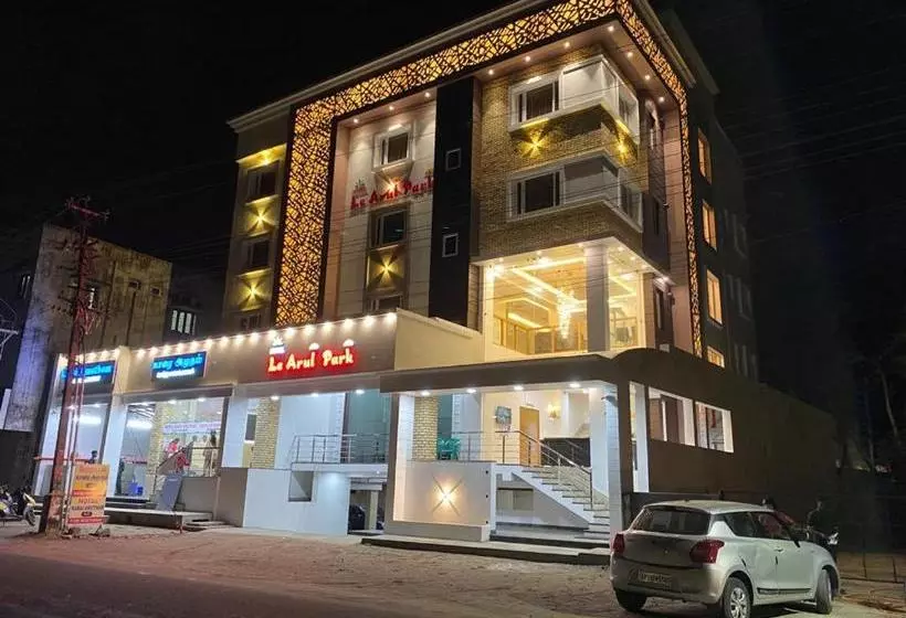 Hotelli Le Arul Park