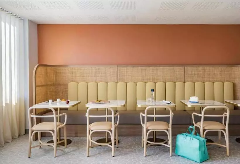 Okko Hotels Nice Aéroport