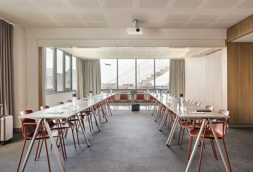 Okko Hotels Nice Aéroport