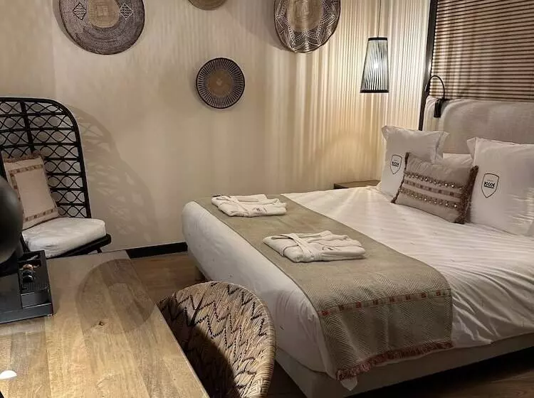 ホテル Santo Cristo La Ciudadela Marbella