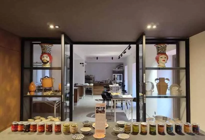 Hotelli Santoro Country House