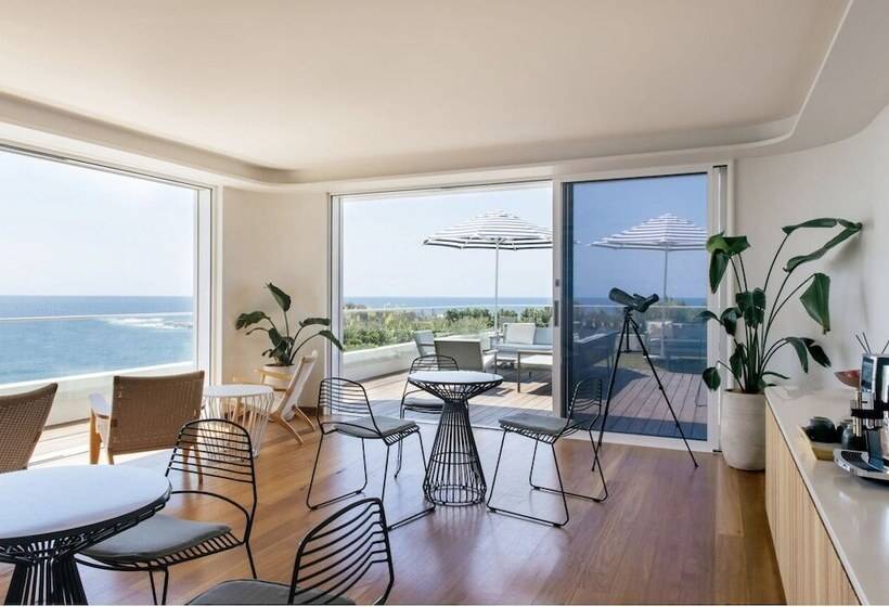 בית מלון כפרי The Surf Yamba