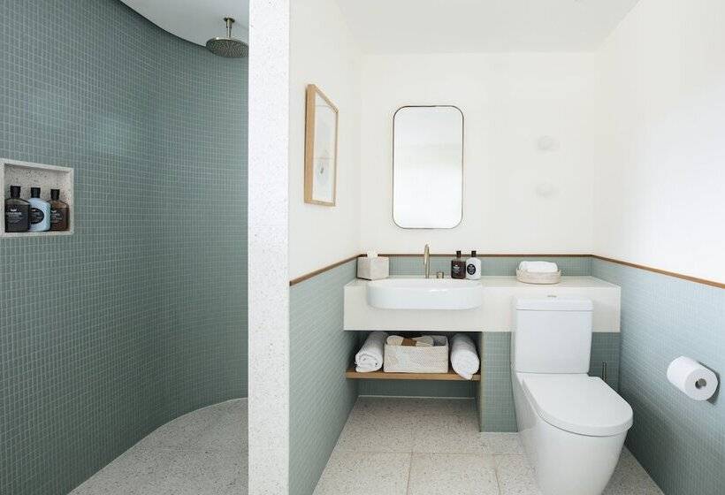 בית מלון כפרי The Surf Yamba