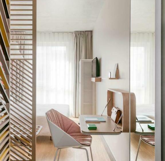 Okko Hotels Nice Aéroport