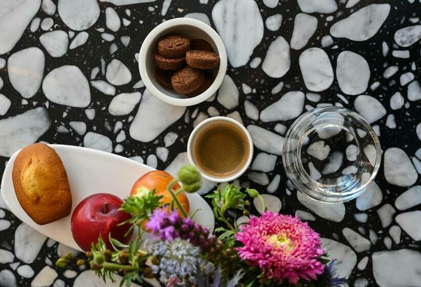 Okko Hotels Nice Aéroport