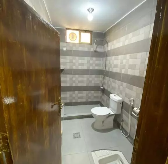 Omar Apartment