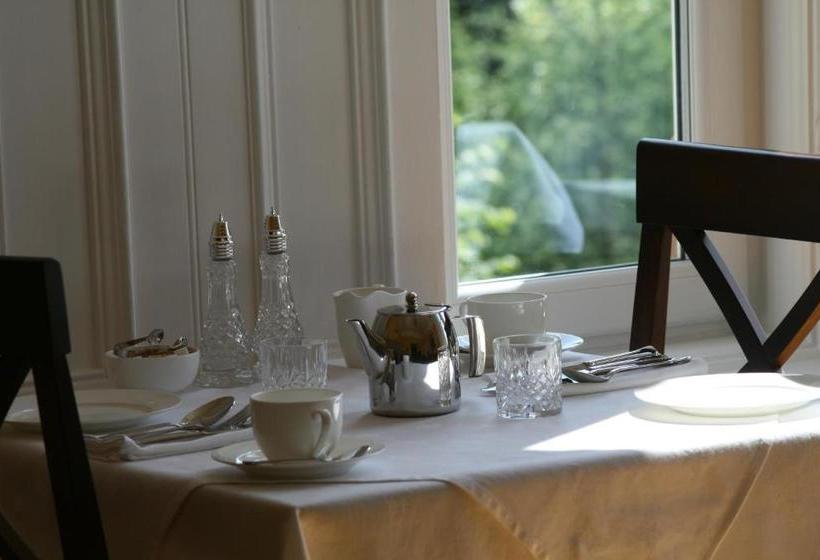 ペンション Arrandale House