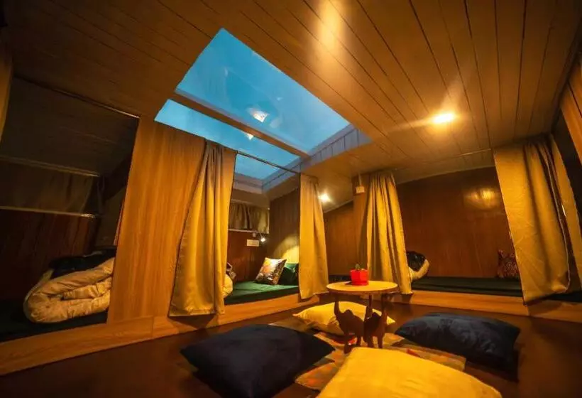 Tag Along 2 0 Hostel Gangtok