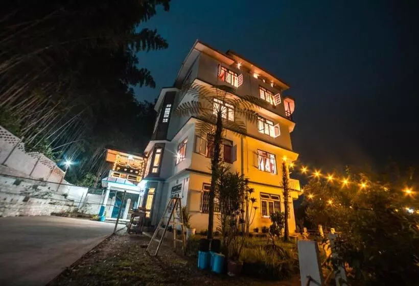 Tag Along 2 0 Hostel Gangtok