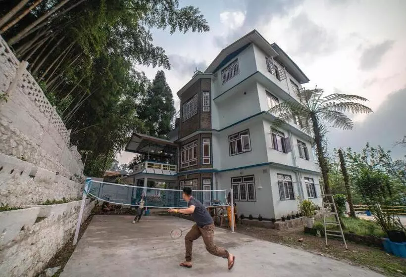 Tag Along 2 0 Hostel Gangtok