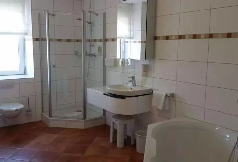 Apartment Hotel Kral Business Hotel & Serviced Apartments