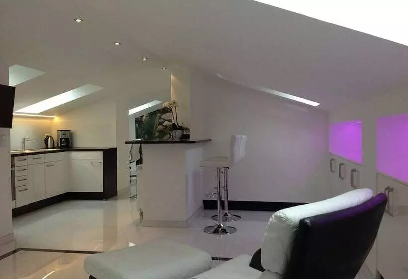 Apartment Hotel Kral Business Hotel & Serviced Apartments