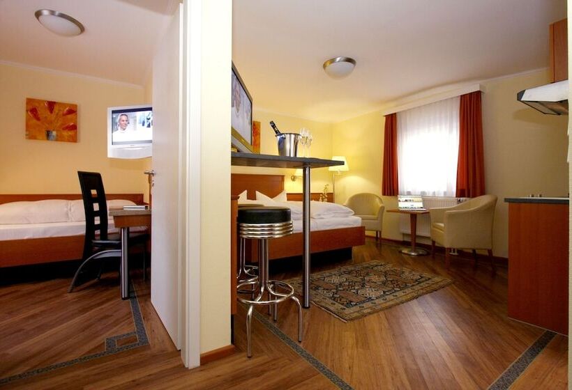 Apartment Hotel Kral Business Hotel & Serviced Apartments