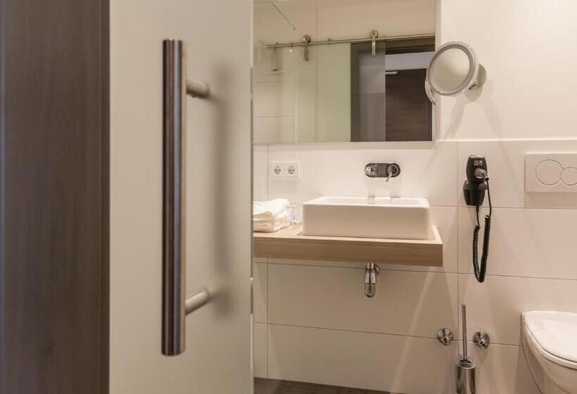 Bollenhuthotel Kirnbacher Hof