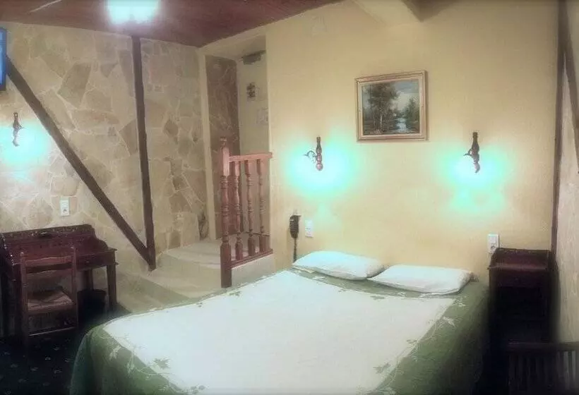 ホテル Acanthe Du Temple