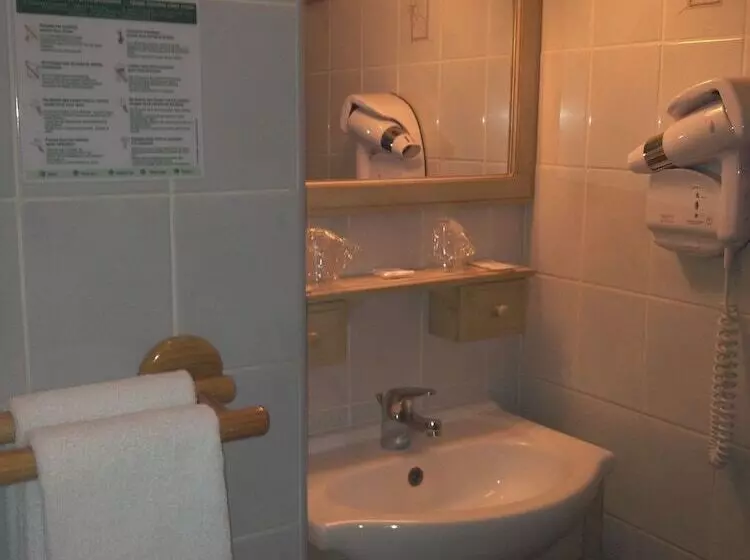 ホテル Acanthe Du Temple