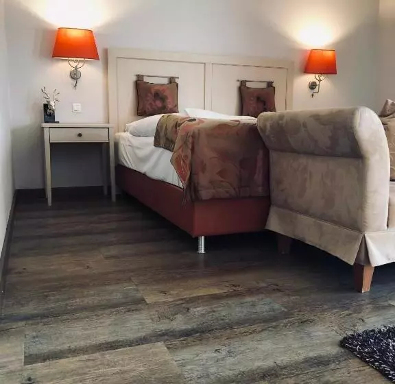 Отель Ampervilla