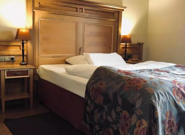 Отель Ampervilla