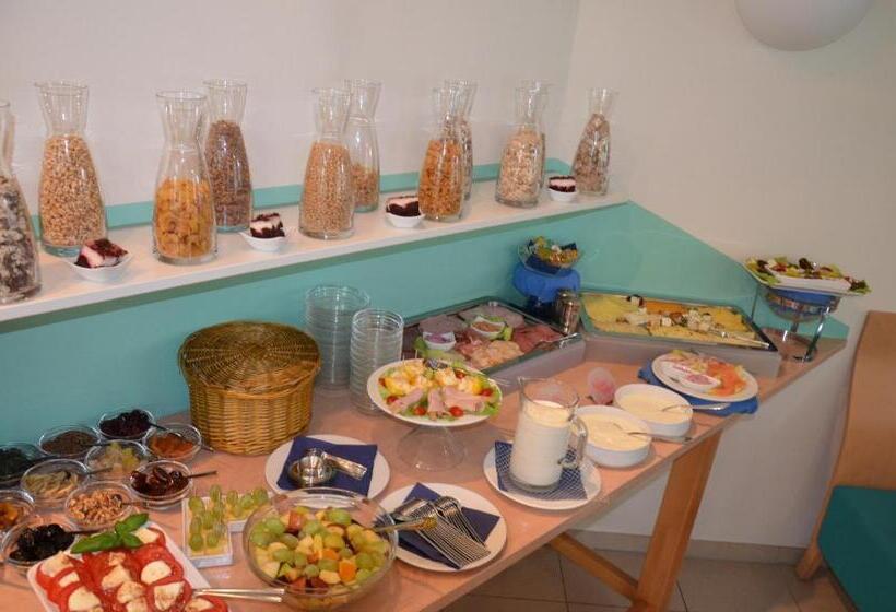 Отель Aquamarin