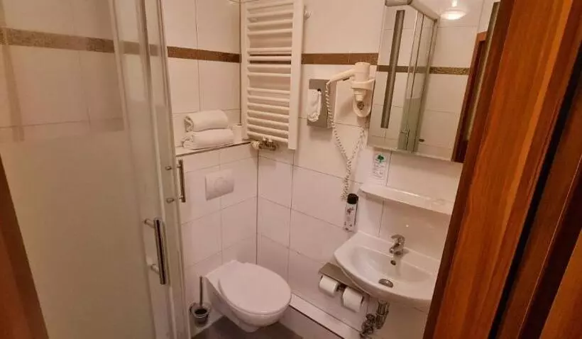 Отель Frankfurt Messe