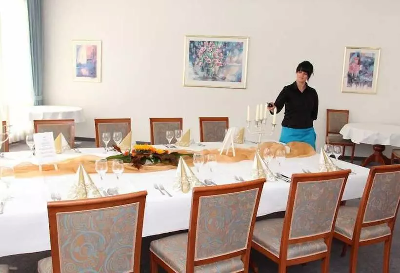 בית מלון כפרי Ascania