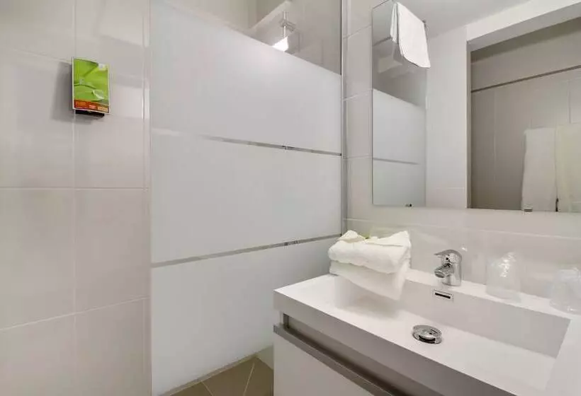 酒店 Authentic By Balladins Dijon / Marsannaylacote