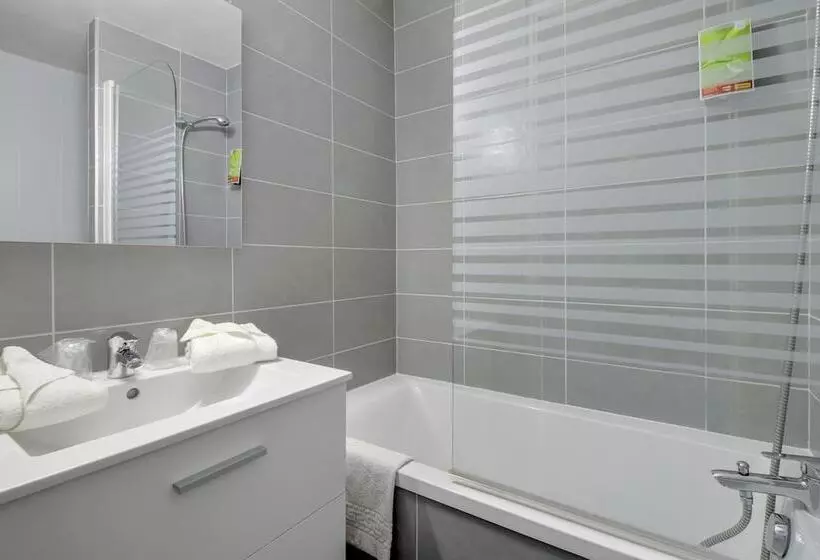 酒店 Authentic By Balladins Dijon / Marsannaylacote