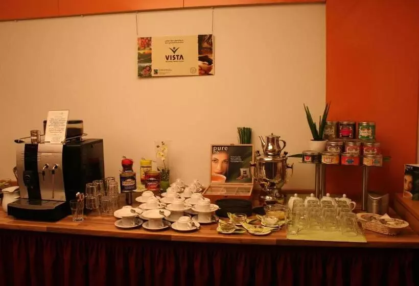 Отель Blauer Wolf