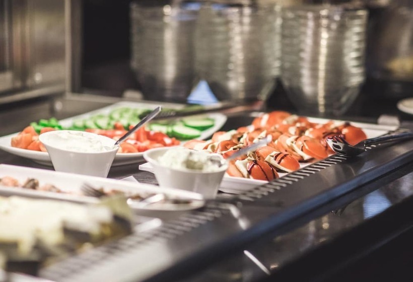 Central Regensburg Citycentre, Sure Hotel Collection By Best Western