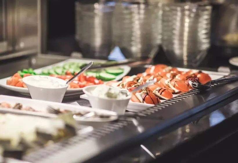 Central Regensburg Citycentre, Sure Hotel Collection By Best Western