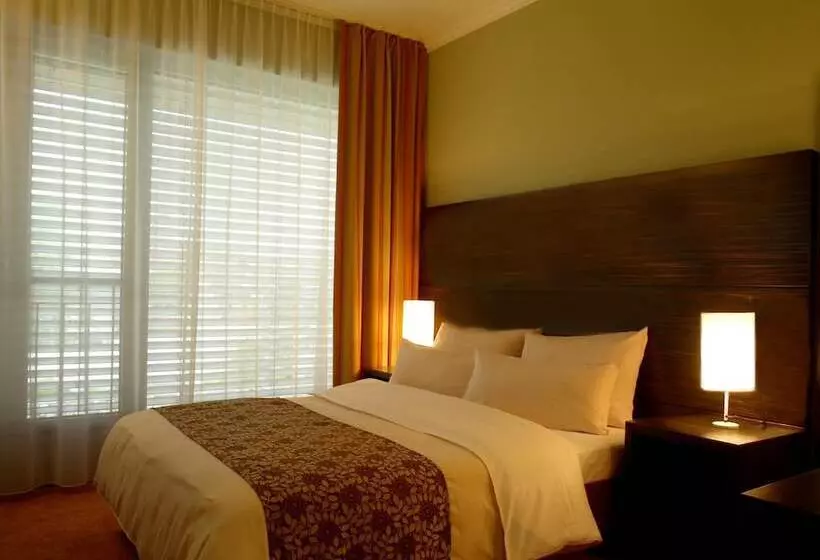 Central Regensburg Citycentre, Sure Hotel Collection By Best Western