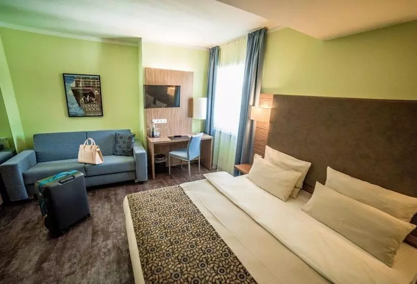 Central Regensburg Citycentre, Sure Hotel Collection By Best Western