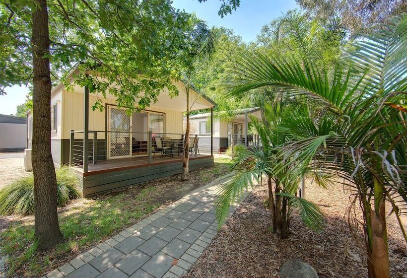 ホテル Discovery Parks Lake Hume, Victoria