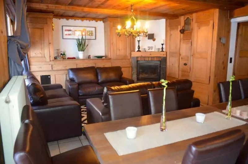 هتل Et Chalet Au Coin Du Feu Chilly Powder