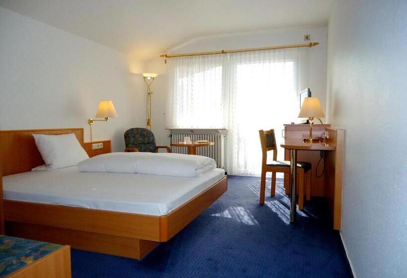 Отель Garni Eden