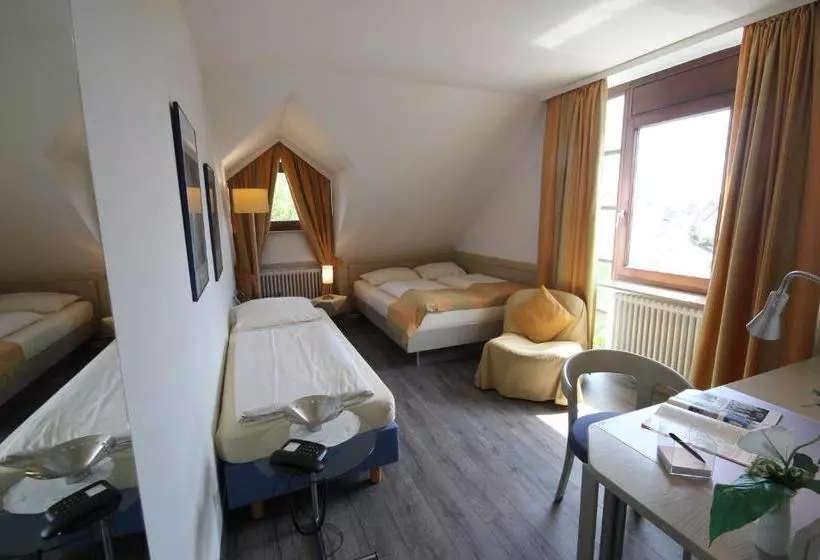 Отель Körschtal