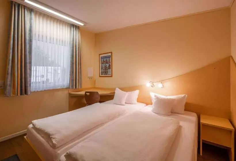 בית מלון כפרי Lüneburg Süd