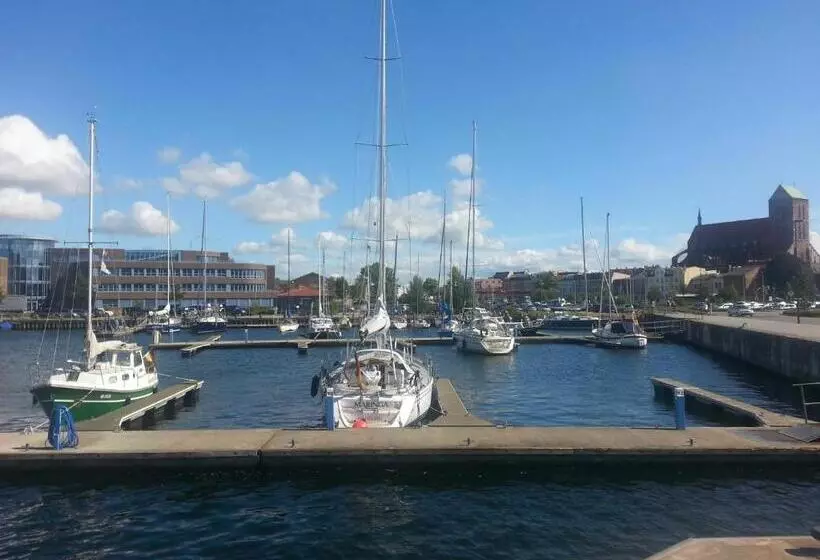 Hotel Pension Am Wassertor