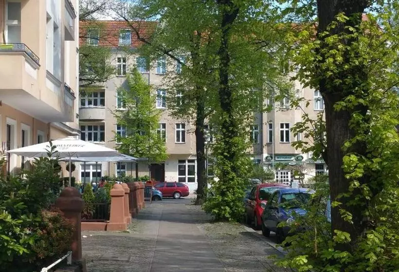 Hotelli Pension Tempelhof