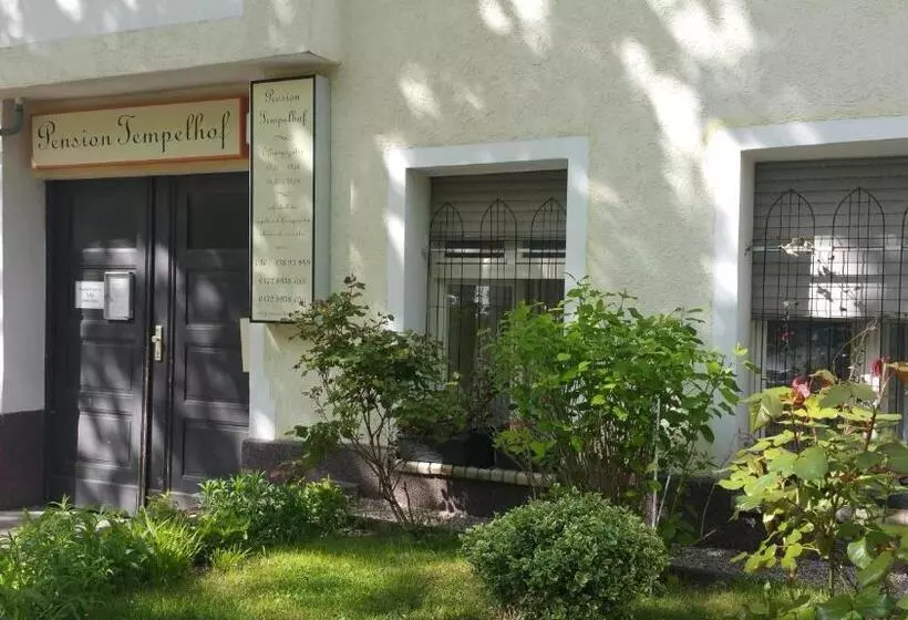 Hotelli Pension Tempelhof