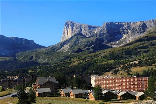 בית מלון כפרי Résidence Les Chaumettes