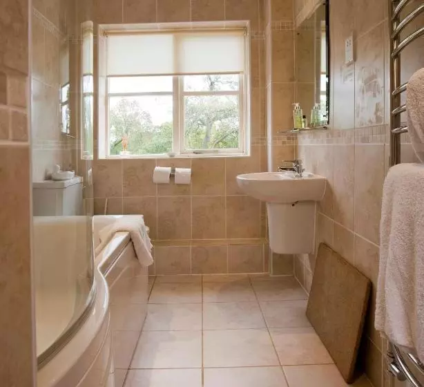 בית מלון כפרי Rookwood Farmhouse B&b