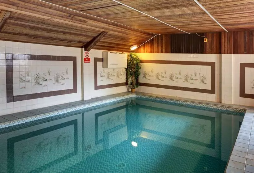 The Beachcroft Hotel, Bw Signature Collection