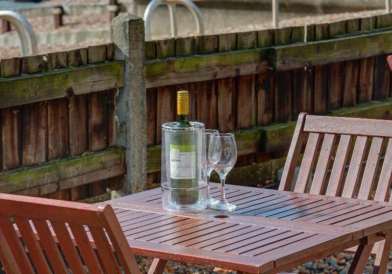 The Beachcroft Hotel, Bw Signature Collection